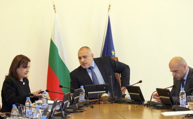 Борисов: Стоим твърдо зад министъра на здравеопазването