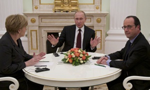 5-часови преговори между Путин, Оланд и Меркел, утре се включва и Порошенко