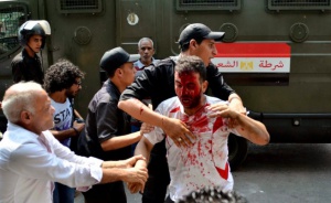 Най-малко 19 загинали на футболен мач в Кайро