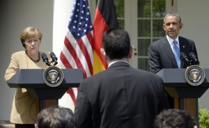 Обама и Меркел обсъдиха въоръжаването на Украйна
