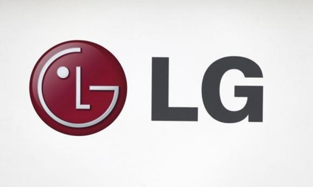 Samsung обвиняват LG, че са повредили техни перални в магазин