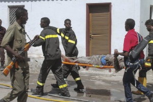 Бомбен атентат в столицата на Сомалия, най-малко 20 убити