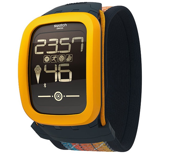 Часовникът Swatch Touch Zero има сензорен дисплей и фитнес функции
