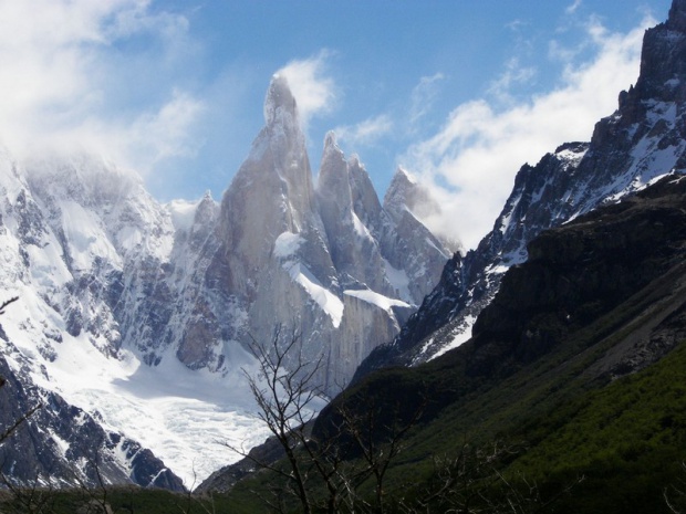 Алпинисти откриха самолет, изчезнал преди 54 години