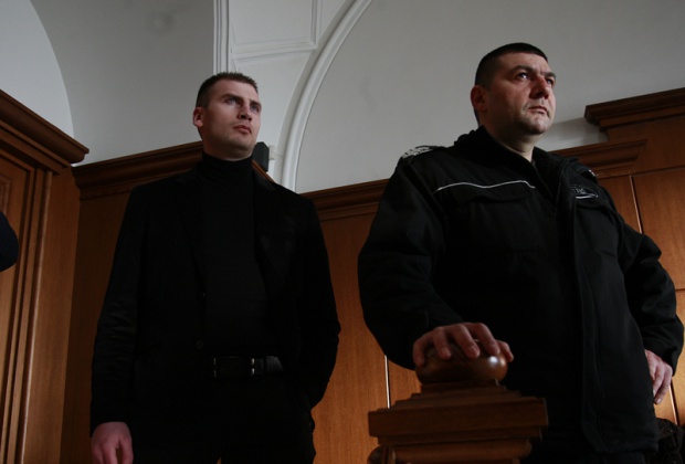 Прокуратурата свали обвиненията срещу Енимехмедов, той иска орден "Стара планина"