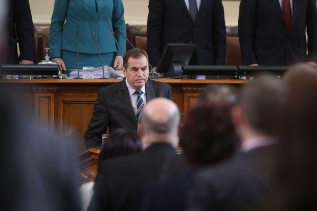 Дончо Баксанов е най-новият депутат, зае мястото на Тонев в НС