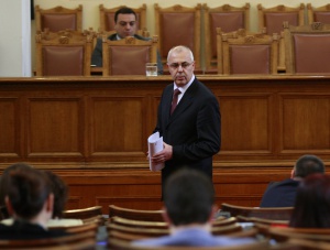 Вучков няма да оттегли оставката си