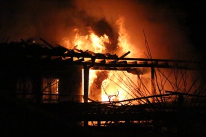 Пожар изпепели къща в Енина
