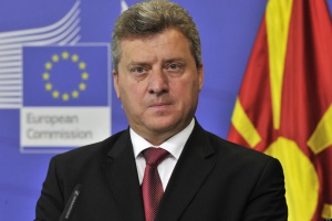 Дипломати към македонския президент: Намесете се по-сериозно в разрешаването на кризата
