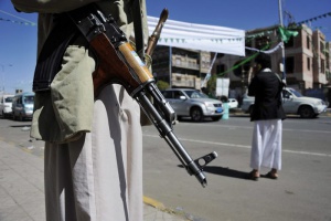 Министърът на отбраната на Йемен е пленен от бунтовници