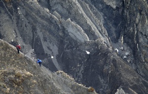 Разбилият се във Франция самолет е бил на автопилот преди инцидента