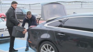 Колата на Борислав Михайлов паркирана на място за инвалиди