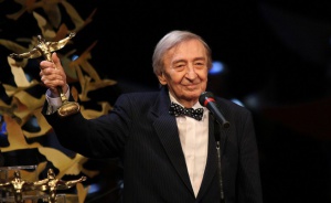 Носителят на "Икар" Никола Анастасов: Театърът е надежда и спасение на света