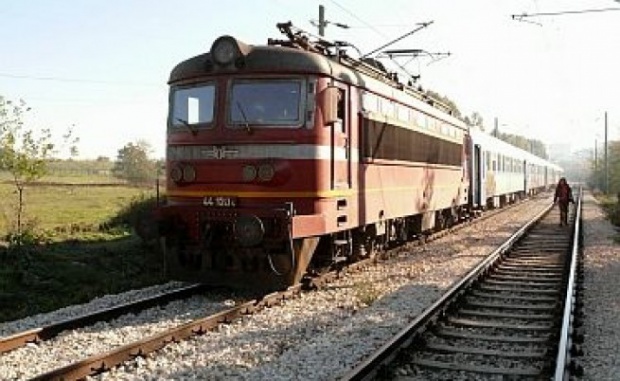 Мъж е прегазен от влак по линията Пловдив-Карлово