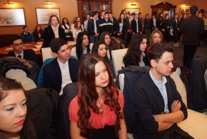 АФИС: Младите вярват повече на местната власт, отколкото на депутатите