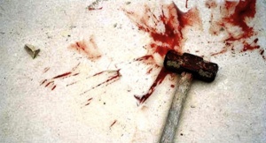 Извикан за ремонт уби собственика с чук