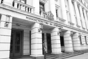 Директорът на Европейската агенция по отбрана пристига в София