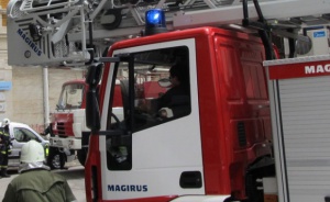 Две коли изгоряха в Шумен, има задържан