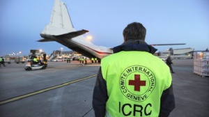 Доставиха 37 тона помощи на Червения кръст в Йемен
