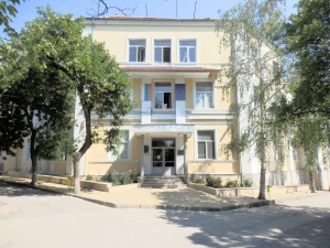 Най-старата езикова гимназия у нас има рожден ден