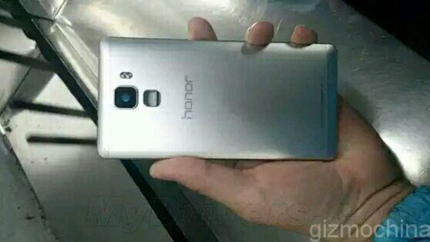 Huawei Honor 7 Plus ще има сензор за отпечатъци