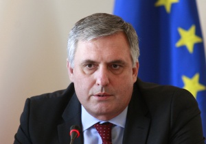 През юни ще тръгне системата за еднодневни трудови договори