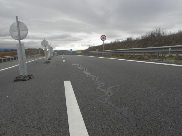 Магистрала "Струма" при Дупница се пропука