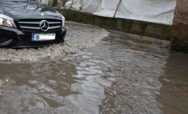 Потоп във Варна, наводниха се улици