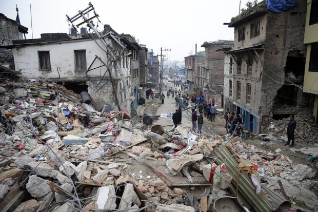 Броят на жертвите в Непал надхвърли 2000 души