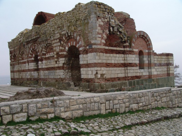 Реставрират църквата "Св. Йоан Алитургетос” в Несебър