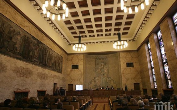 Цацаров поиска отстраняване на прокурора на Плевен