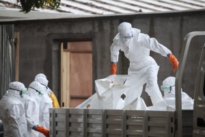 Броят на загиналите от ебола надхвърли 11 000 души