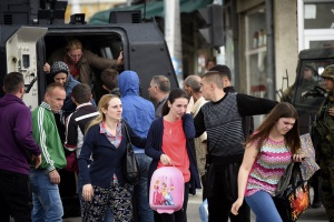 Тоше Огнянов за Novinite.bg: Евакуират  жени и деца от „Диво селище”, чакаме край на полицейската операция