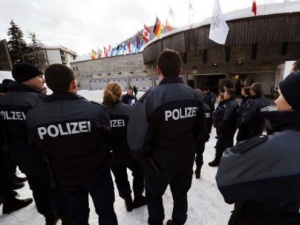 Швейцарец застреля четирима и се самоуби
