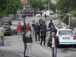 В Яхиново потресени от касапницата на пътя