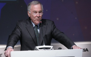 Стив Ханке: България не трябва да влиза в еврозоната, това ще е катастрофа за страната