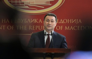САЩ одобрява оставките в кабинета на Груевски