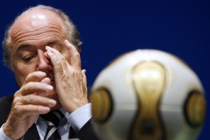 Сеп Блатер не напусна ФИФА от алтруизъм
