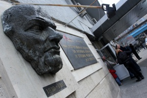 Мъж нападна лекари на спирка до Пирогов