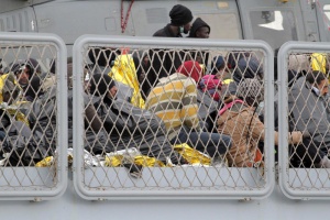 200 нелегални имигранти задържаха в Македония