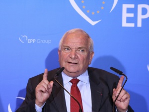 ЕНП се оправдава от твърдения на Радан Кънев