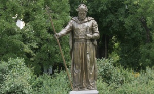 Паметникът на цар Самуил е страшен, но за нас