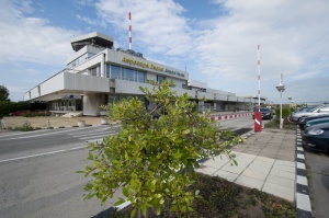 Евакуираха летище Варна заради съмнителен багаж