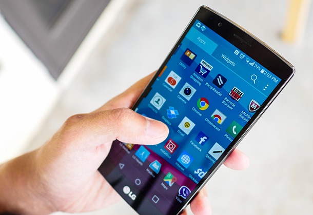 Потребители на LG G4 се оплакват от проблеми със сензорния екран