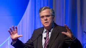 Официално: Джеб Буш влиза в надпреварата за Белия дом