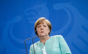Меркел не е запозната с новото предложение на ЕК към Гърция