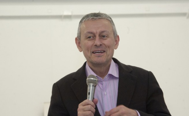 Паси отказва да е кандидат-кмет на София