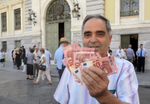 Опозицията в Гърция скочи: Ципрас лъже, че ще отвори банките