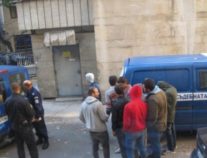 Задържаха над 80 нелегални имигранти в столицата