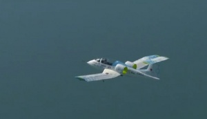 За първи път: Електрически самолет прелетя над Ла Манша (ВИДЕО)